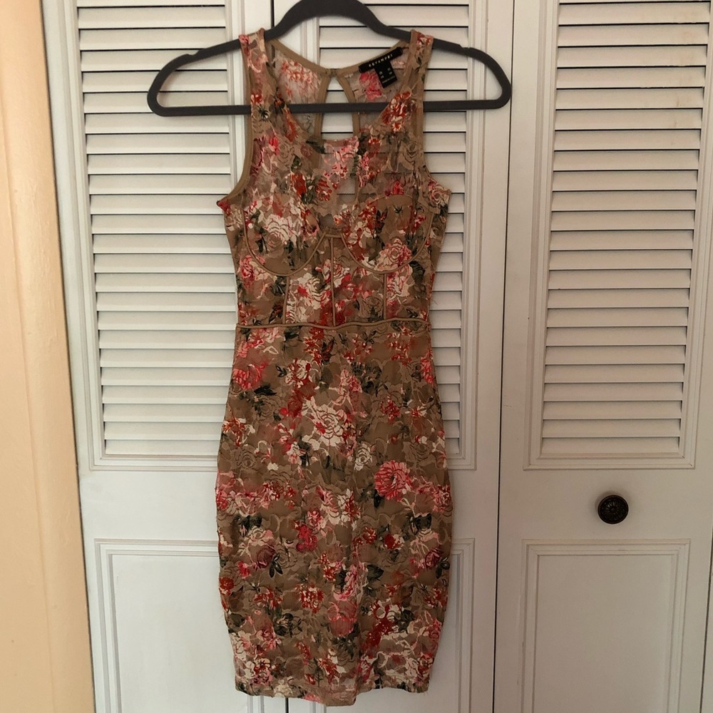 Pink mesh flower dress